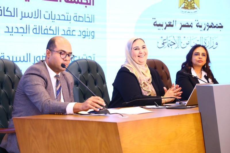 وزيرة التضامن تكشف عدد الأطفال الأيتام في مصر.. وتؤكد اهتمام الدولة بهم