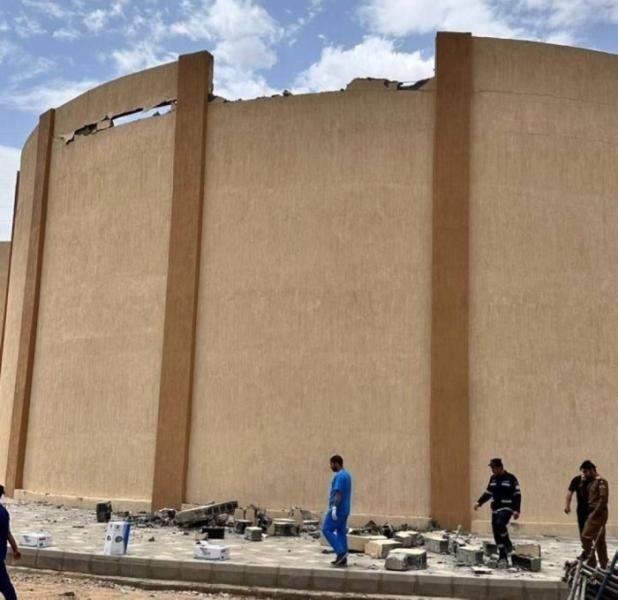 انهيار مبنى في السعودية