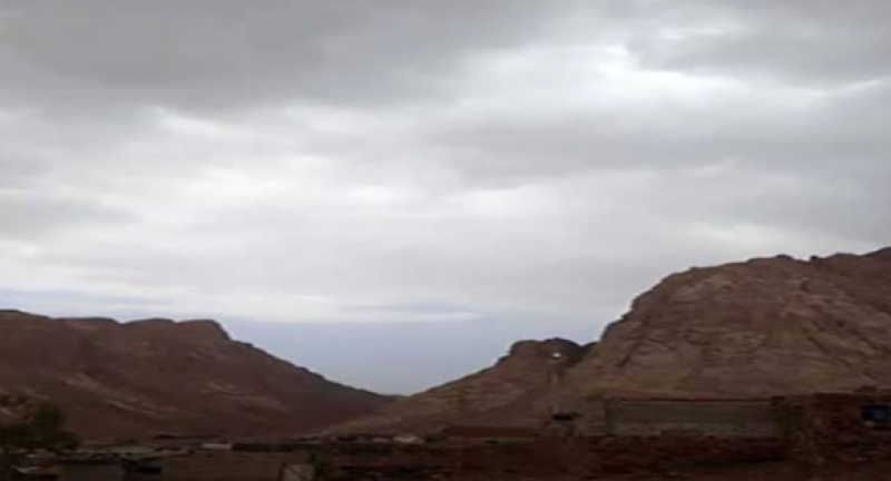ظاهرة غريبة.. سيول وأمطار على سانت كاترين بجنوب سيناء