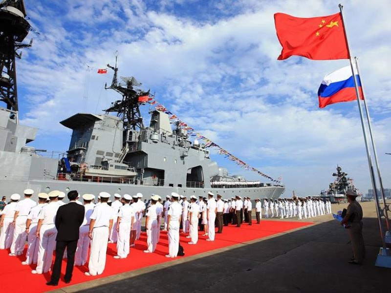 تدريبات مشتركة للبحرية الروسية والصينية.. ما الهدف؟