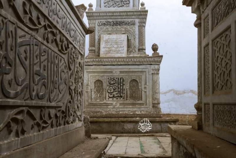 مقبرة أحمد شوقي أمير الشعراء