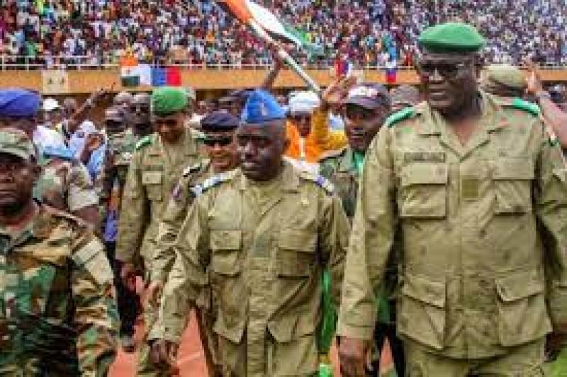 الجزائر تأسف لقرار «إيكواس» التدخل عسكريا بالنيجر