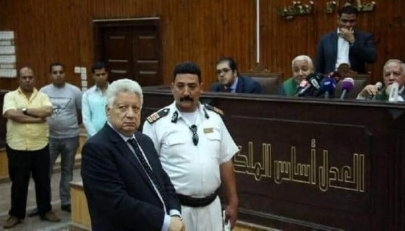 «لسان» مرتضى منصور يقوده إلى السجن مرة أخرى.. 6 أشهر بتهمة سبّ موظفة