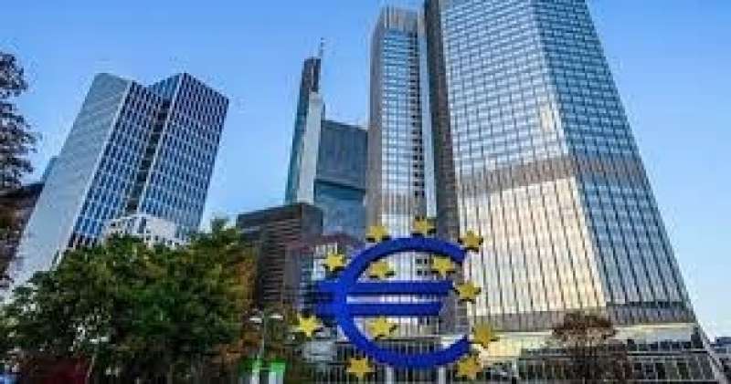 البنك الأوروبي يقرض ”ريفي” 200 مليون جنيه لتمويل مشروعات الشباب