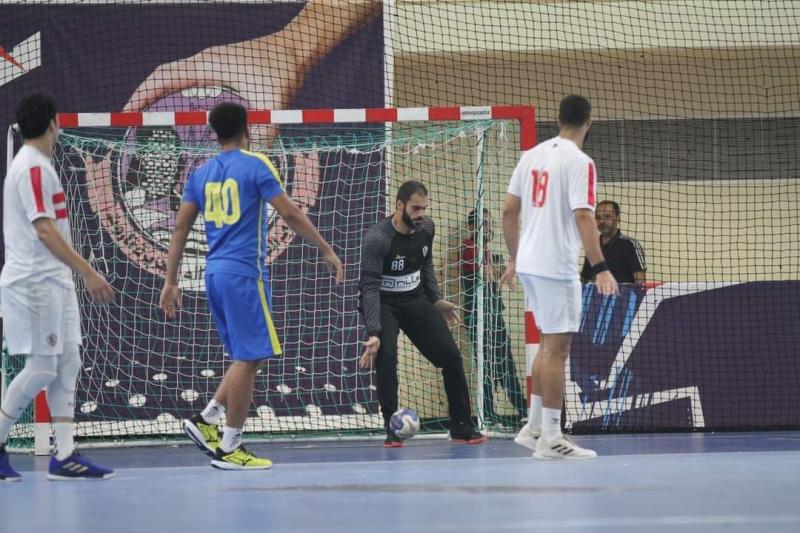 كرة اليد.. كريم هنداوي رجل المباراة ويقود الزمالك لنهائي البطولة العربية