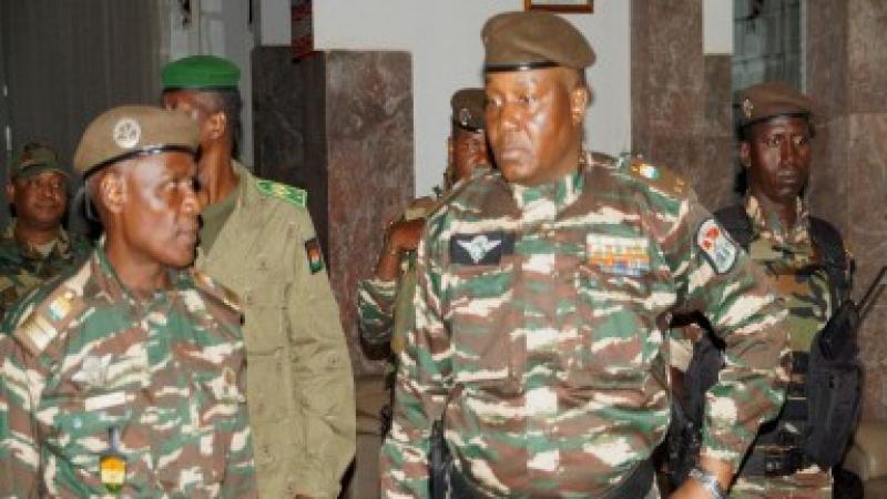 لماذا طرد المجلس العسكري في النيجر سفير فرنسا؟