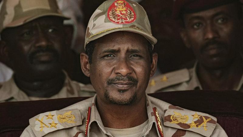 قائد الدعم السريع يرد على شائعة وفاته ويطرح مبادرة للحل في السودان