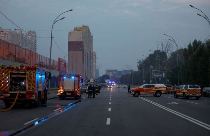 مقتل شخصين في الهجوم الصاروخي الروسي على كييف
