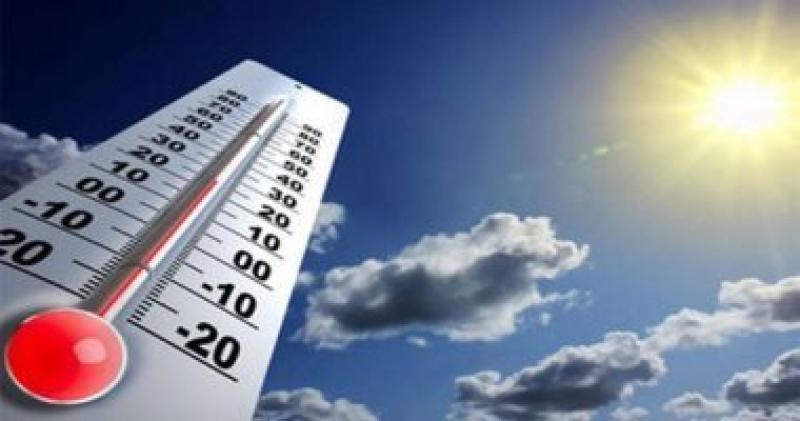 «الأرصاد»: انخفاض طفيف بدرجات الحرارة غدًا والعظمى بالقاهرة 33 درجة