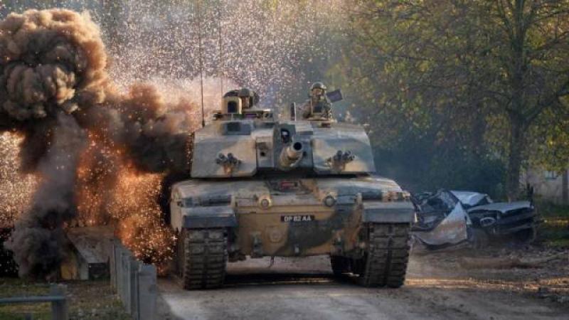 دبابة ”تشالنجر 2” البريطانية تتحول لقطعة خردة في أوكرانيا .. فيديو