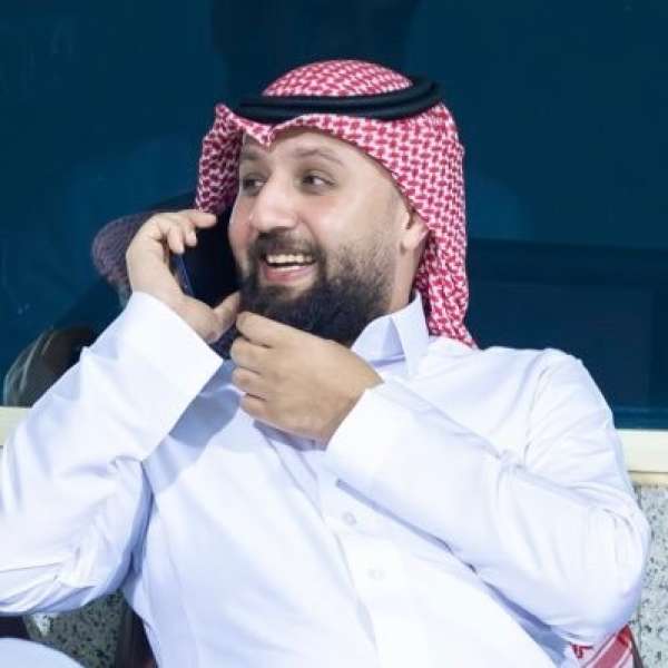 إيقاف ماجد المرزوقي مدير الإحتراف بالشباب السعودي لمدة عام