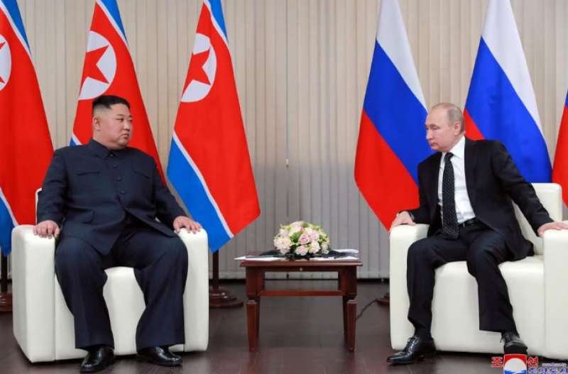 زعيم كوريا الشمالية في طريقه إلى روسيا لإجراء محادثات مع بوتين