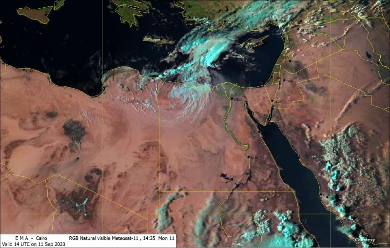«مصر لم تتأثر».. الأرصاد تؤكد انتهاء العاصفة دانيال رسميًا