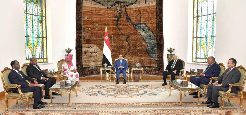 الرئيس السيسي يشيد بالعلاقات الثنائية المتميزة بين مصر وشقيقتها غينيا الاستوائية