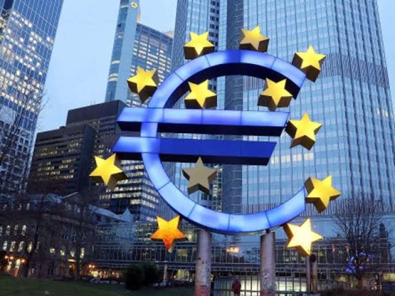 البنك المركزى الأوروبي يرفع أسعار الفائدة 0.25 %