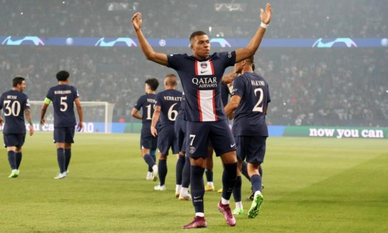التشكيل الرسمي لقمة باريس سان جيرمان وبوروسيا دورتموند في دوري أبطال أوروبا