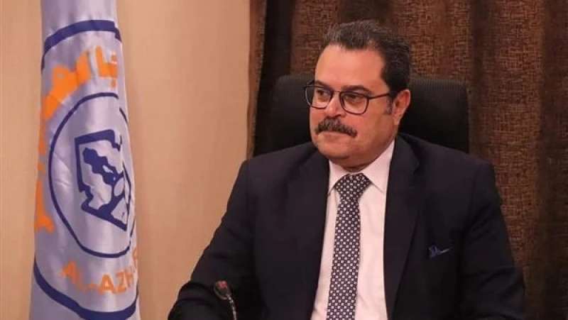 نائب رئيس جامعة الأزهر يُعلق على مشاهد تكرار حرق المصحف الشريف