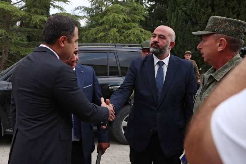 أرمن كاراباخ يصلون للاجتماع مع أذربيجان بعد وقف إطلاق النار