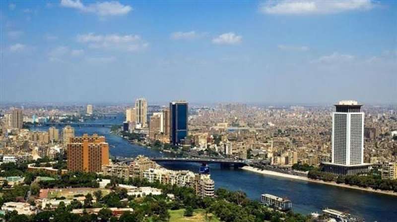 طقس الغد حار نهارا والعظمى بالقاهرة 34 درجة