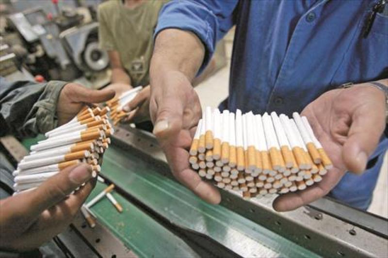 الغرف العربية: 6 آلاف سيجارة نصيب استهلاك الفرد من السجائر في مصر سنويا