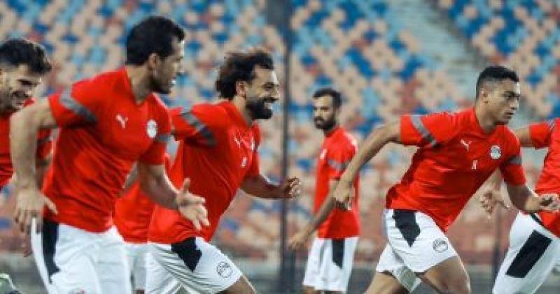 منتخب مصر يعلن قائمة المحترفين الأولية لمباراتي زامبيا والجزائر