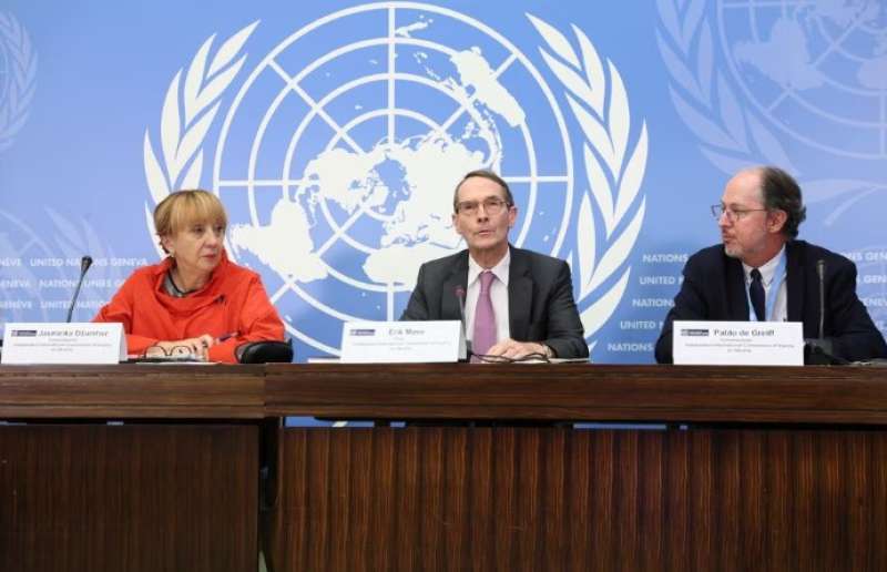  أعضاء هيئة التحقيق المفوضة من الأمم المتحدة