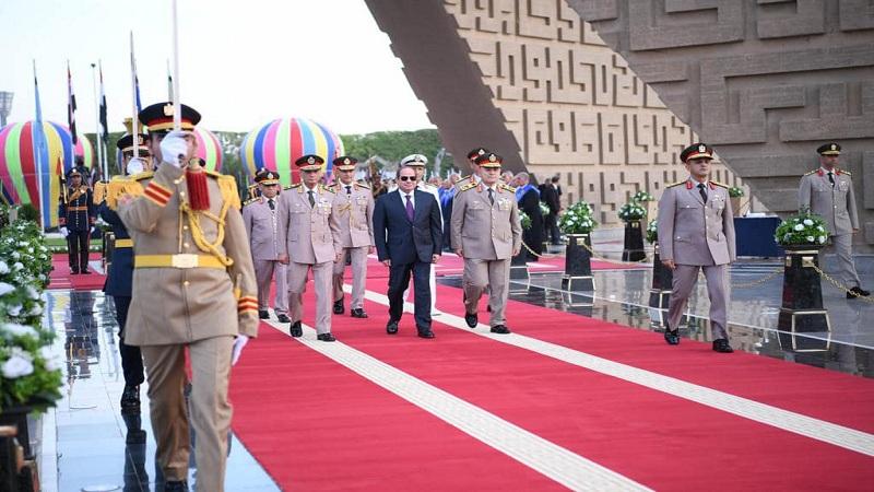 الرئيس السيسي يرأس اجتماع المجلس الأعلى للقوات المسلحة