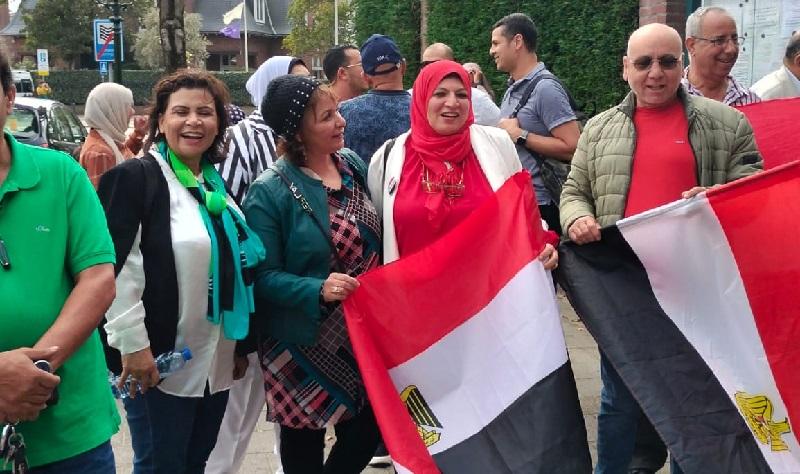 أبناء الجالية المصرية في هولندا يؤكدون دعمهم لترشح الرئيس السيسي