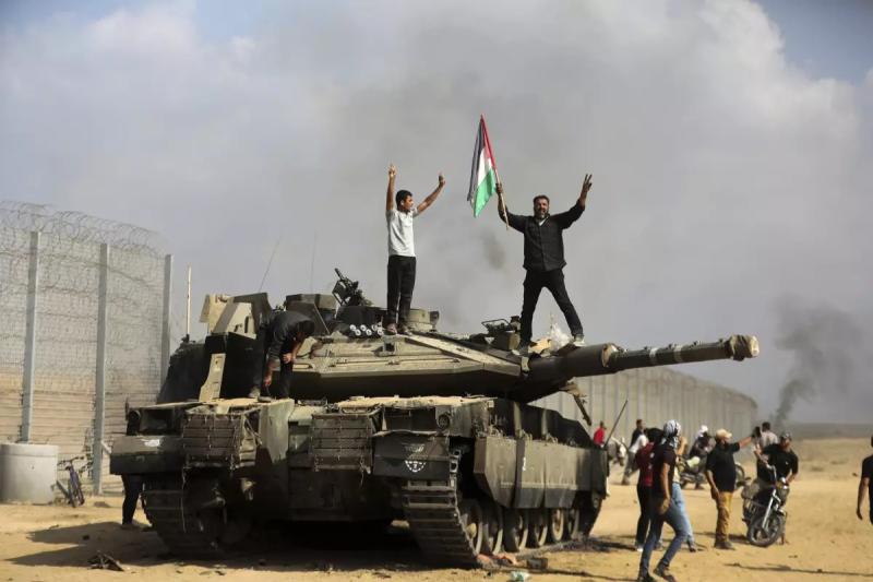 عاجل| إصابة 4 مروحيات إسرائيلية خلال تنفيذ عمليات في غزة