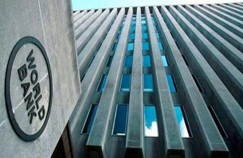 البنك الدولي يتوقع نمو الاقتصاد المصري إلى 4% خلال العام المالي المقبل