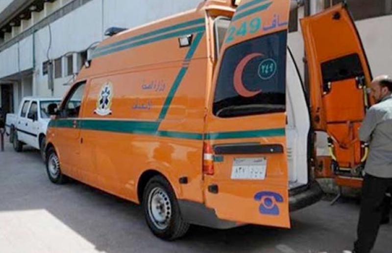 مصرع 3 أشخاص في حادث تصادم سيارة ملاكي مع «تريلا» بكفر الشيخ