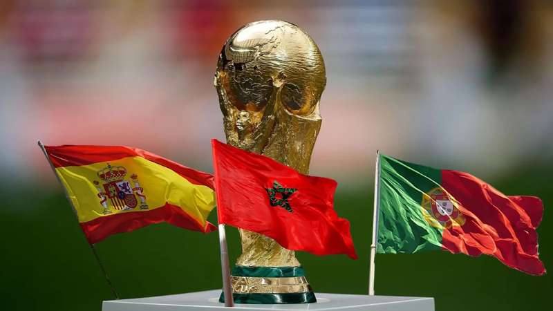 «لقجع» يكشف موقف نهائي كأس العالم 2030 والدولة المستضيفة