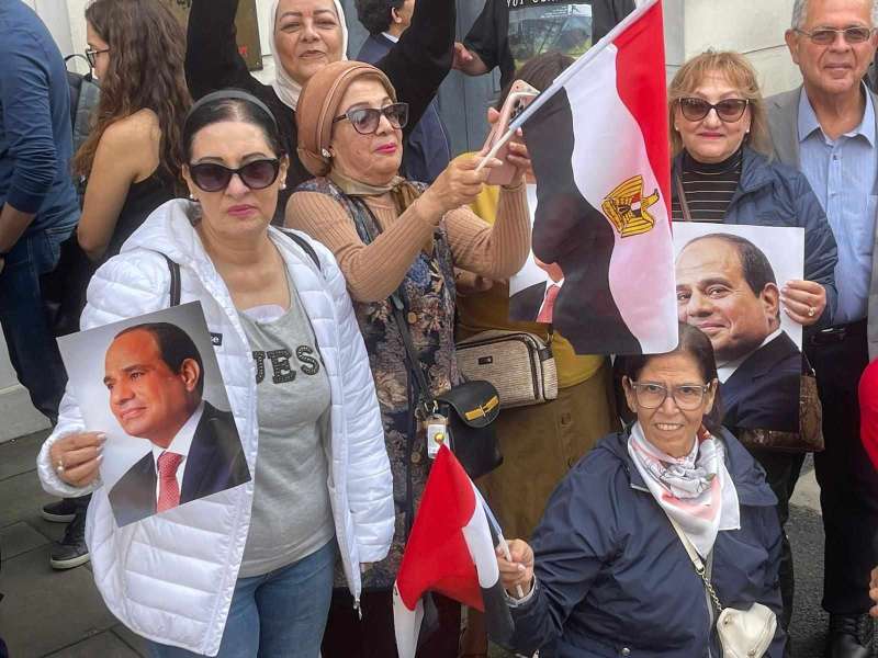 حملة مواطن: سيدات مصر في لندن تدعم الرئيس السيسي