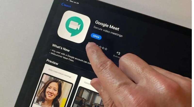 جوجل Meet.. تتيح إمكانية إجراء مكالمات جماعية للمستخدمين