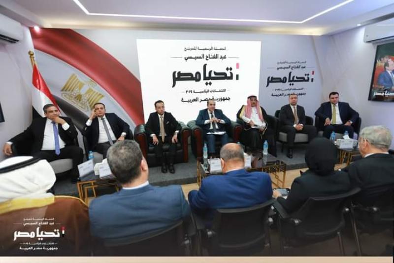 الحملة الرسمية للرئيس السيسي تستقبل وفدا من مجلس القبائل والعائلات المصرية