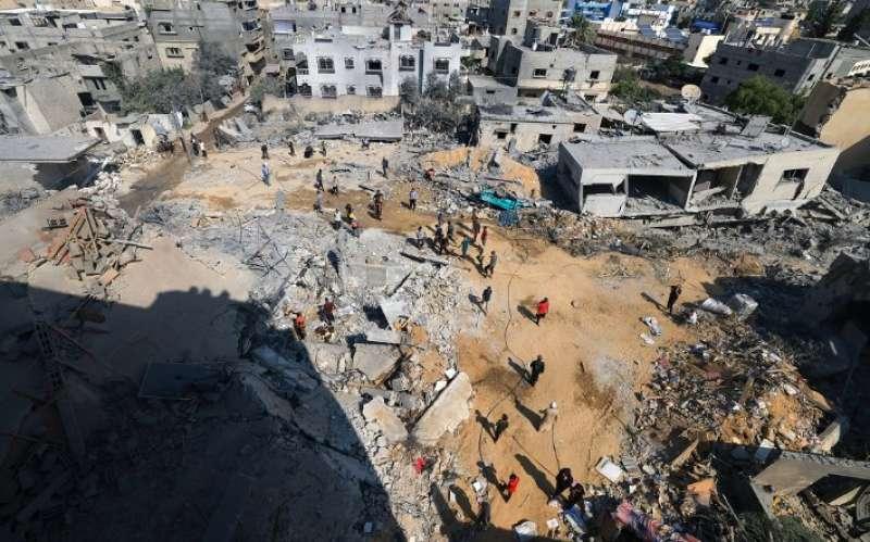 متحدث بلدية غزة: العدوان الإسرائيلي المتواصل على القطاع أدخله في كارثة صحية وبيئية
