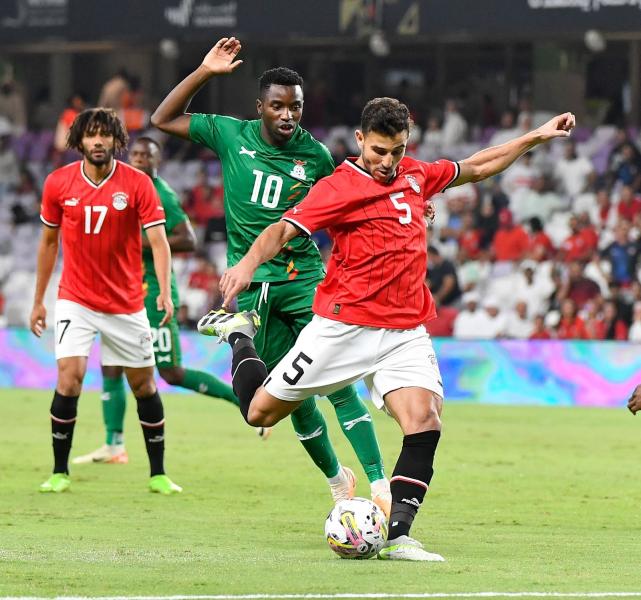 محمد صلاح يقود الهجوم .. تشكيل منتخب مصر المتوقع ضد الجزائر