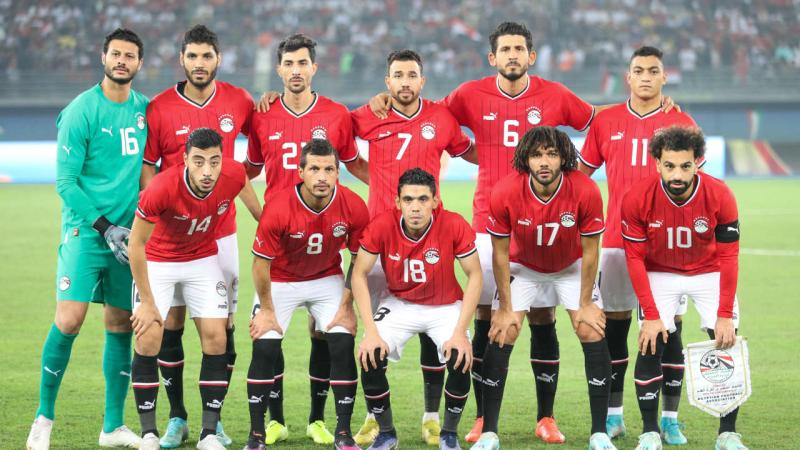 منتخب مصر يتعادل سلبيا أمام الجزائر في الشوط الأول
