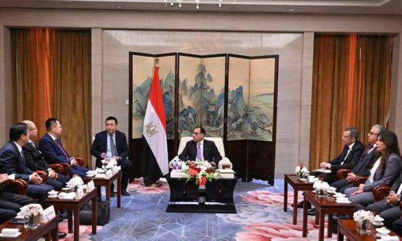 مدبولي : مصر والصين يعملان على زيادة حجم ‏الاستثمارات بمنطقة ”تيدا” بقناة السويس
