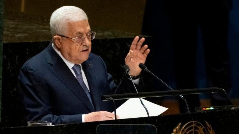 الرئيس الفلسطيني يلغي اجتماعه مع بايدن ويعود إلى رام الله.. عاجل