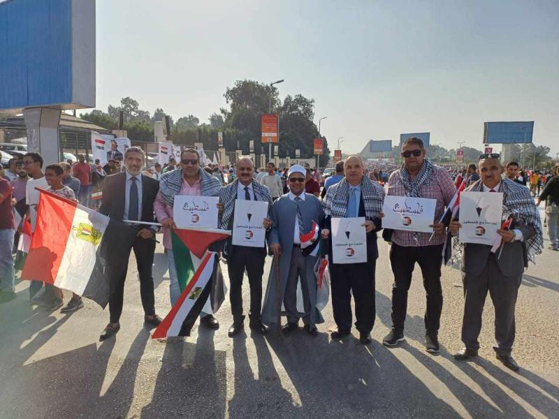 مطر: خروجنا للتظاهر دعما لقرارات الرئيس رسالة للعالم