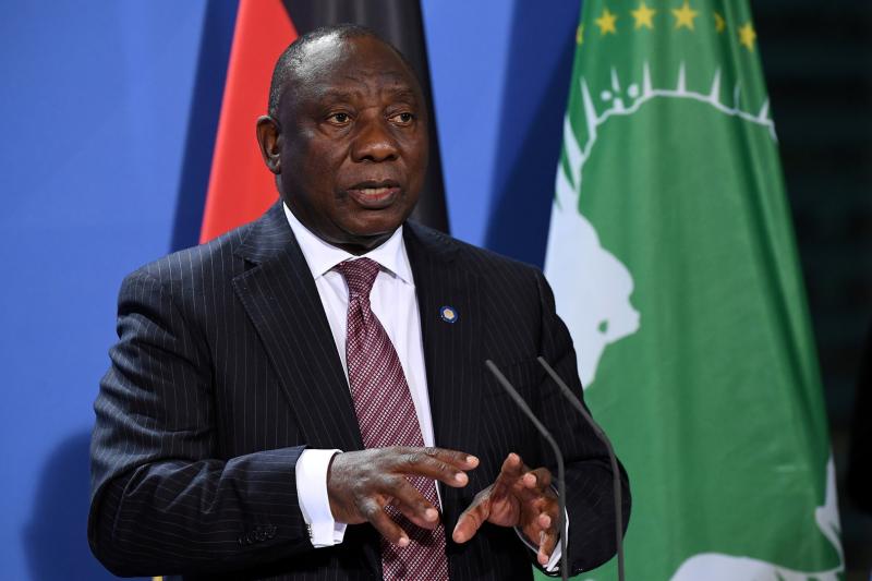 رئيس جنوب إفريقيا: إيقاف توريد السلاح لأطراف الصراع ضروري