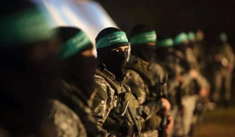 حماس تطلق سراح اثنين من الرهائن