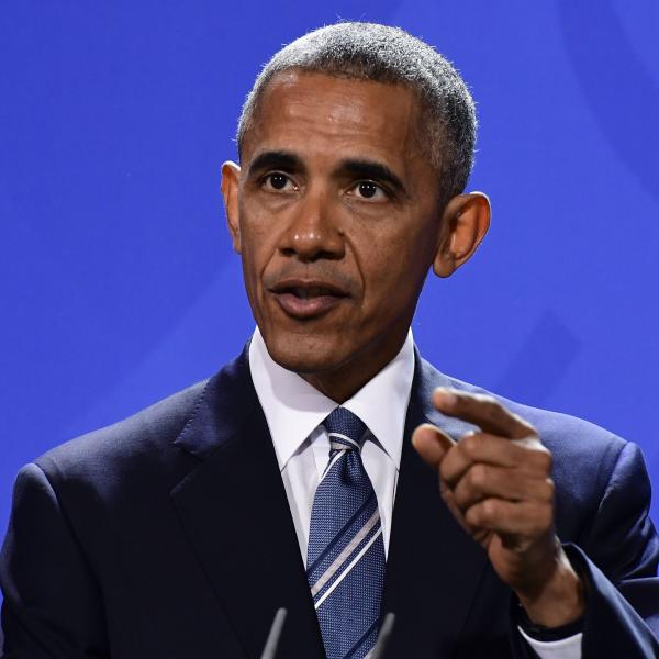 أوباما يؤكد ضرورة الالتزام بالقانون الدولي