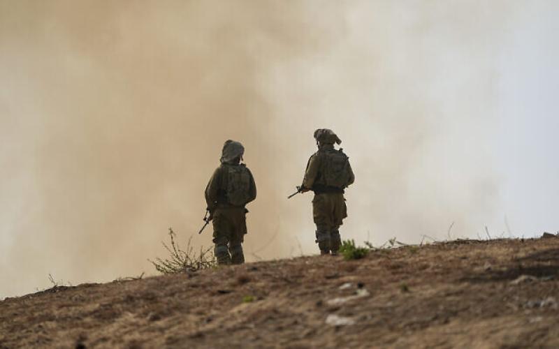 الجيش الإسرائيلي: غواصين من حماس حاولوا التسلل عبر البحر.. عاجل