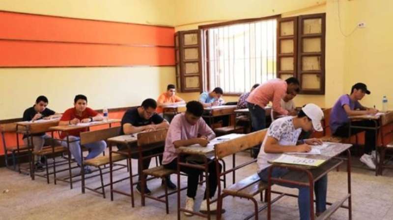 المدارس تحذر الطلاب من الغياب خلال امتحانات شهر أكتوبر
