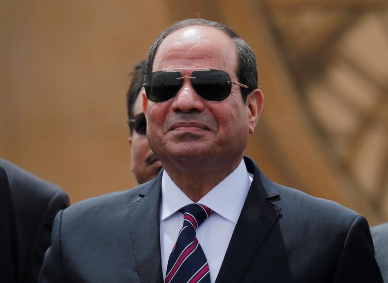 السيسي للمصريين: متقلقوش على بلدكم.. سياساتنا لا يوجد بها غدر أو مصالح
