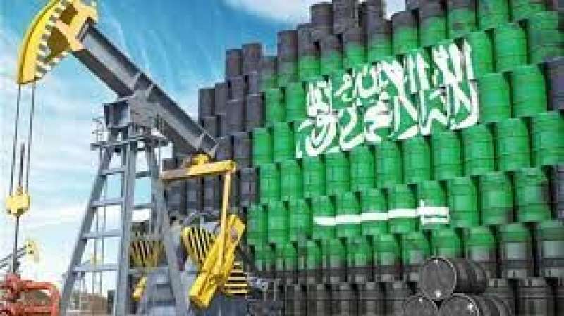 السعودية تهدف لزيادة الإيرادات غير النفطية إلى 267 مليار دولار سنويا