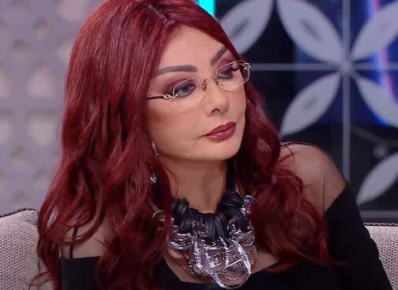 الفنانة نبيلة عبيد