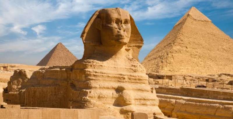 حقيقة بناء أبو الهول.. أسطورة تدفنها الرمال ويكشفها العلماء